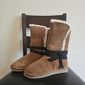 UGG boots Koolaburra